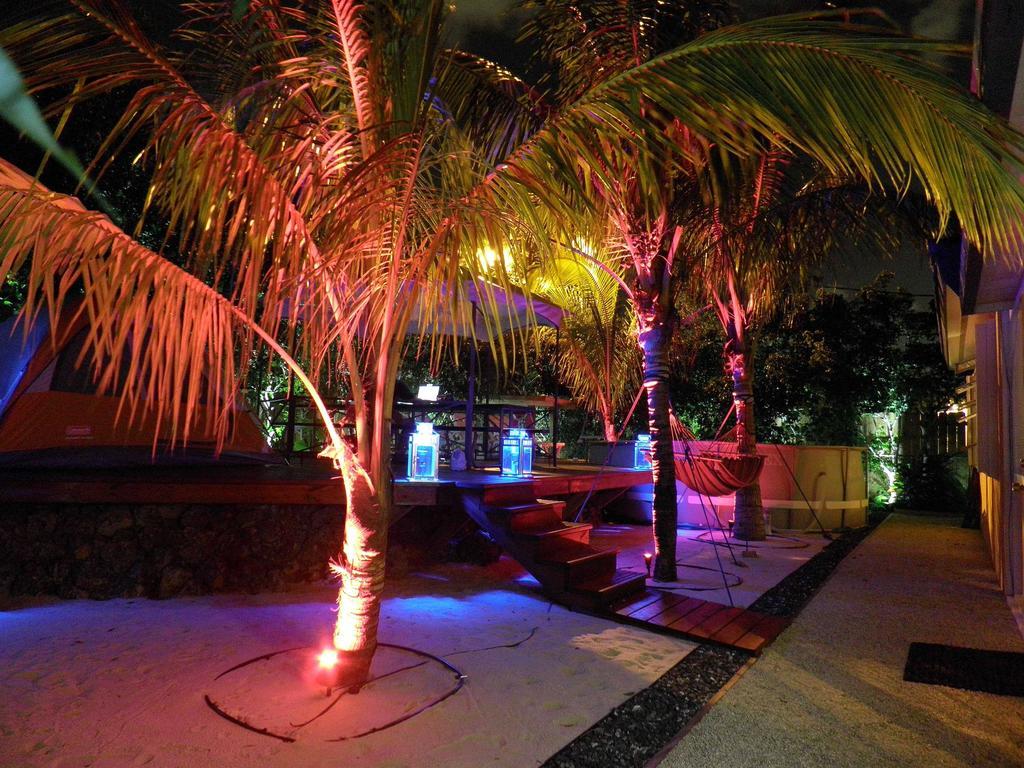 Blue Ocean Guesthouse Oakland Park Exterior foto