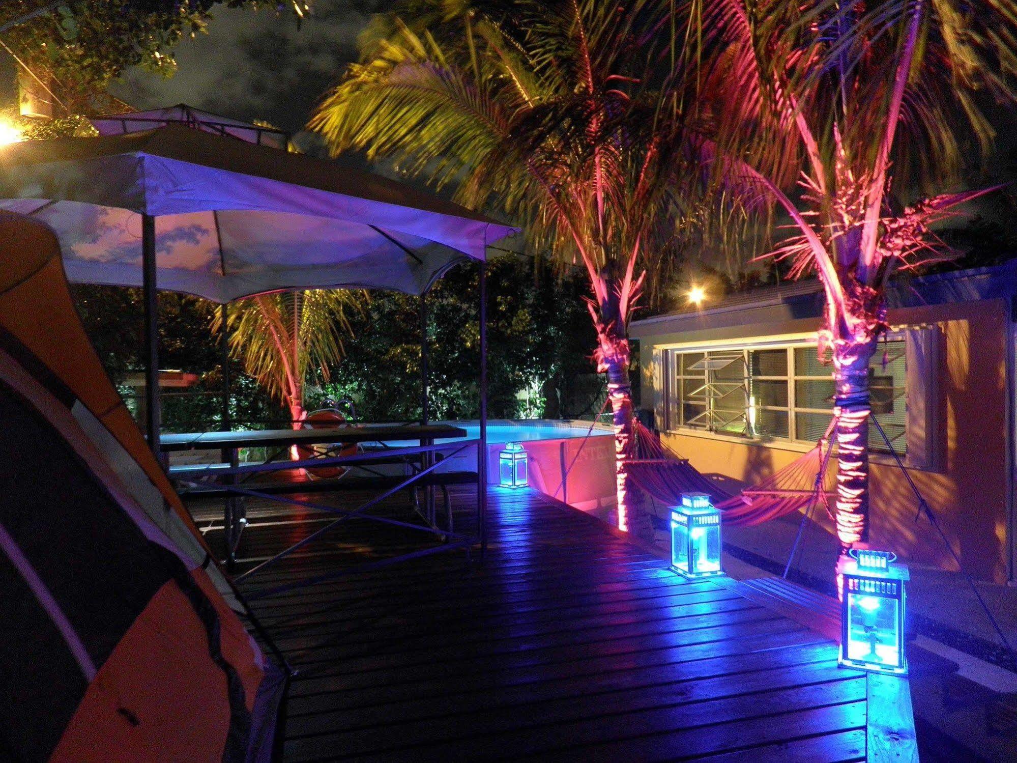 Blue Ocean Guesthouse Oakland Park Exterior foto
